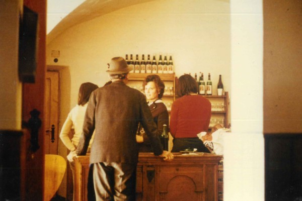 Hilde_Tiefenbrunner_Locanda di ristoro_1968 Hilde_Tiefenbrunner_Locanda di ristoro_1968
